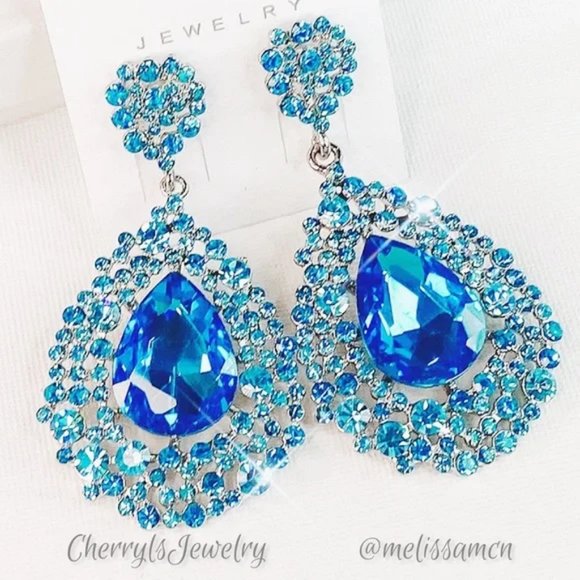 Turquoise Aqua Blue AB Crystal Pageant Bridal Formal Earrings - Picture 4 of 5